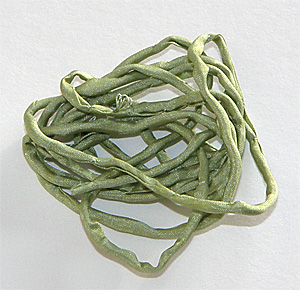 Habotai silkesband olivgrön 110 cm