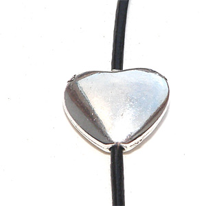 Silverfärgad mellandel slät hjärta 11×9 mm
