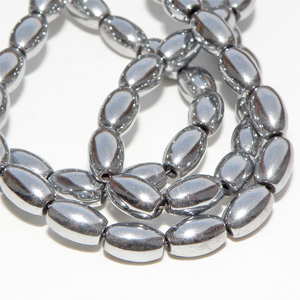 Hematit silverfärgad risform 6×4 mm