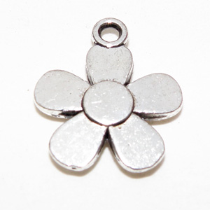 Antiksilverfärgad berlock blomma 14 mm