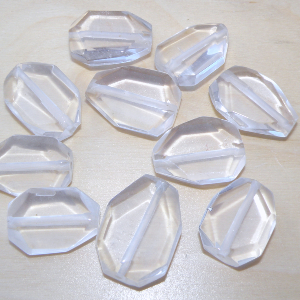 Bergkristall facetterad oregelbunden platta 22×17 mm
