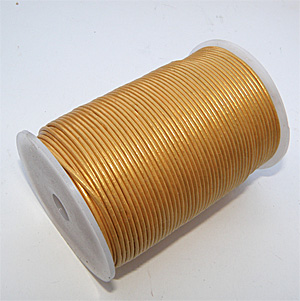 Äkta lädersnöre metallic ”Gold” 2 mm