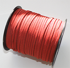 Syntetiskt mockaband röd 3 mm