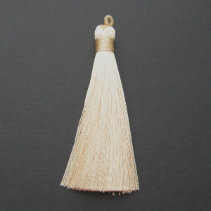 Nylontofs ljus vanilj 8,8 cm