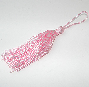 Silkig tofs rosa 13,5 cm