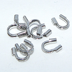 Silverfärgat wireskydd 5×5 mm