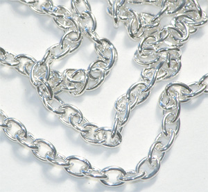 Silverfärgad kedja 5x3,5 mm