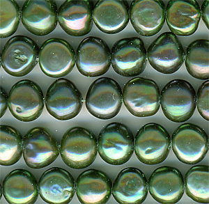 Sötvattenspärla Nugget grön 5-6 mm