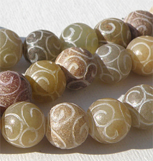 Kinesisk Xiu jade graverad rund 10 mm